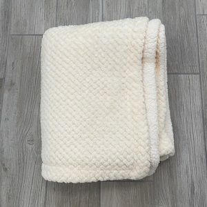 Plush Off White Throw Blanket